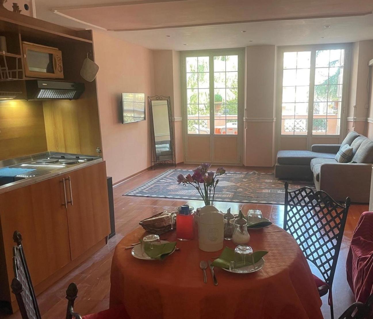 Bed & Breakfast La Di Rom